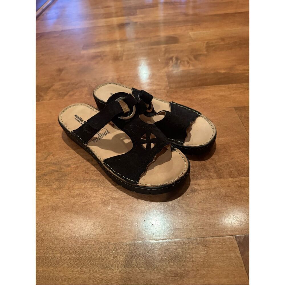 Woman’s walkx comfort leather sandals from Germany size 9